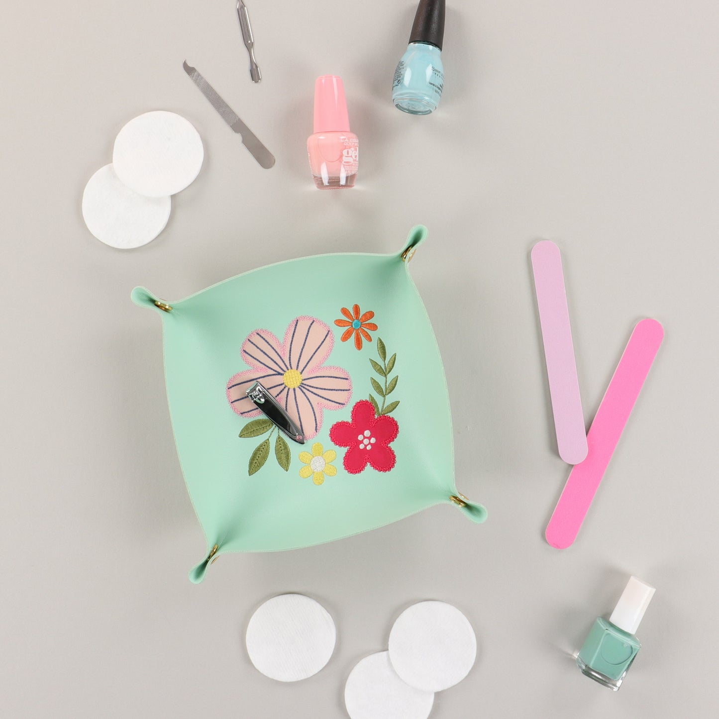 Kimberbell Snap Trays, Mint & Navy Set of 2 (KDKB282)