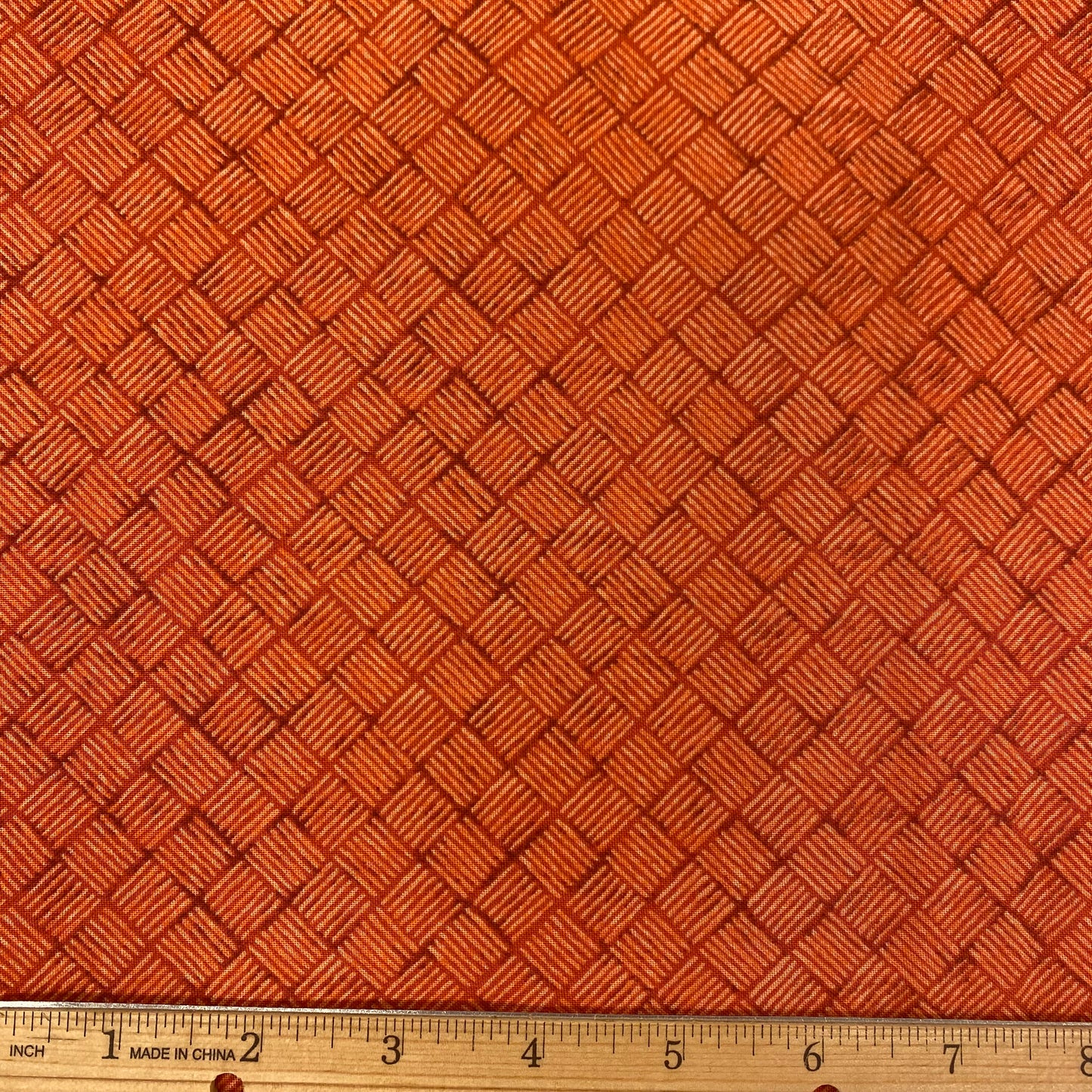 Crosshatch Cayenne - End of Bolt