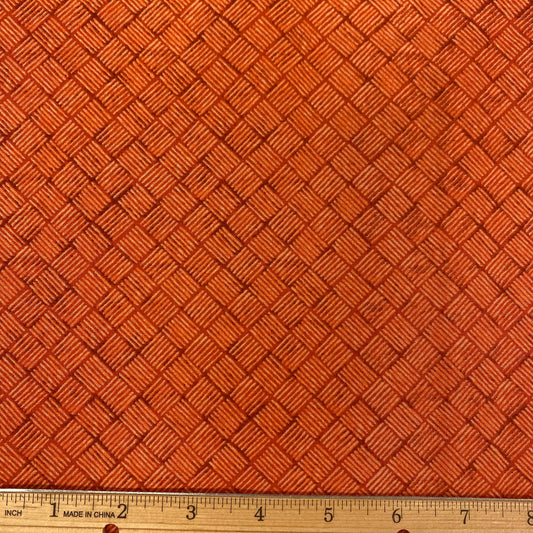 Crosshatch Cayenne - End of Bolt