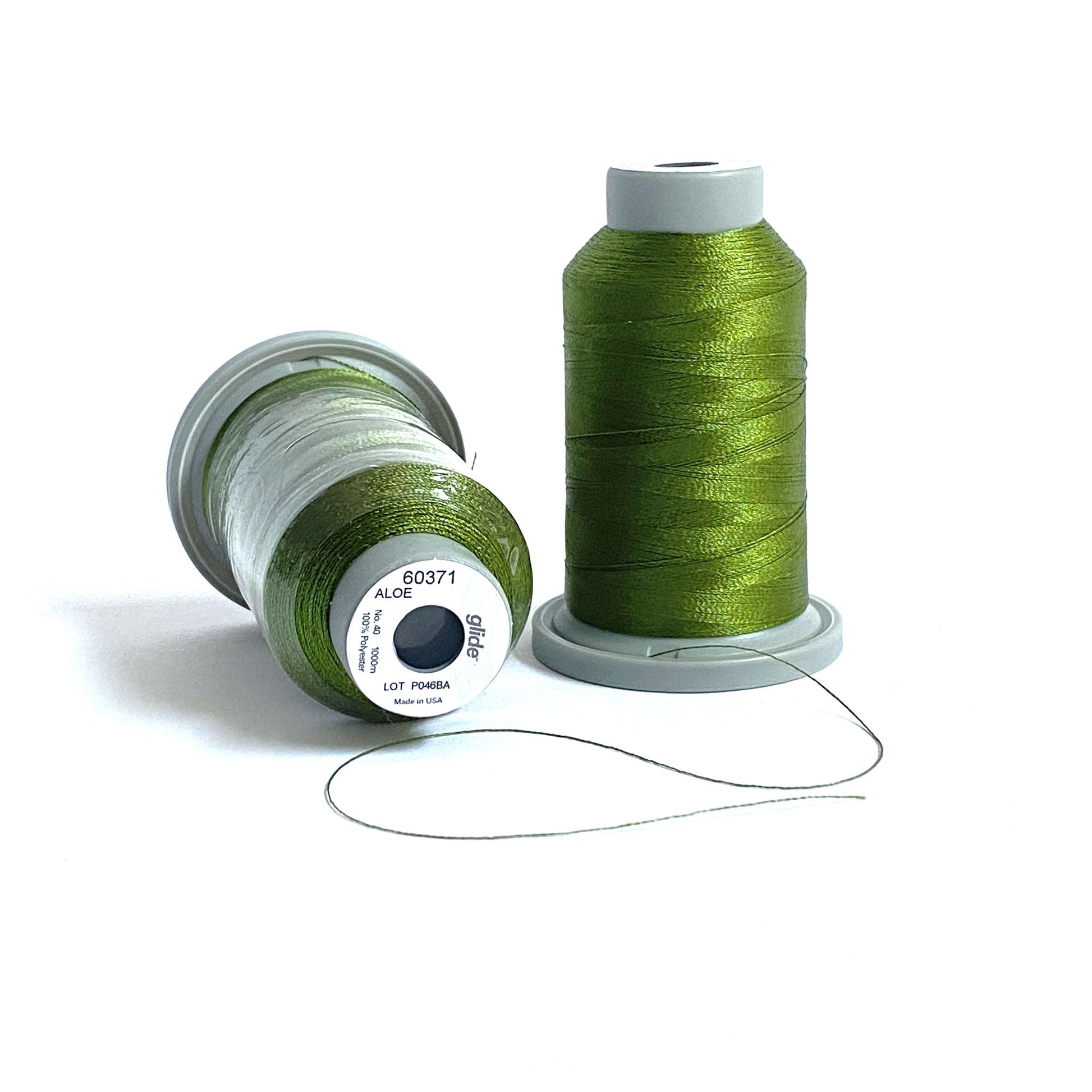 Glide 40 wt. TRilobal polyester thread by Fil-Tec offers superior strength, consitency, and coverage. Aloe (60371) is a medium to dark green, perfect for adding contrast to deep green leaves. Stitcher's Joy