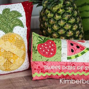 Bench Buddies is the petite pillow series designed by Kimberbell to beautifully match the popular Bench Pillow patterns. Bench Buddies: May, June, July, Aug (KD575) - From birdhouses and baskets to flowers and frogs, the second set capture the wonder of the year’s warmest months including blooming flowers, high flying kites, birdhouses, and patriotic holidays.